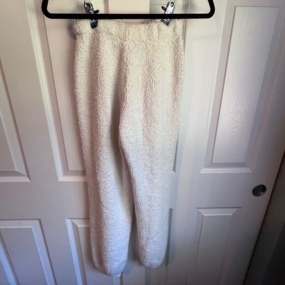 SKIMS Cream Cozy Jogger Pants - Picture 3 of 6